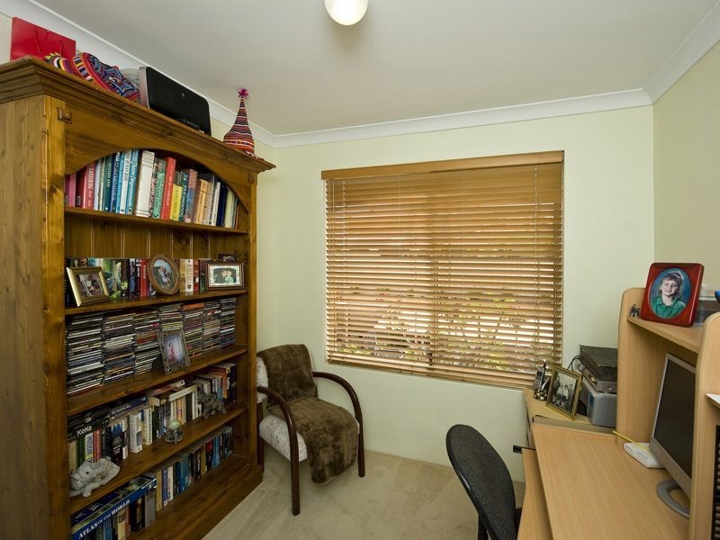 47 Waterperry Drive, Canning Vale WA 6155