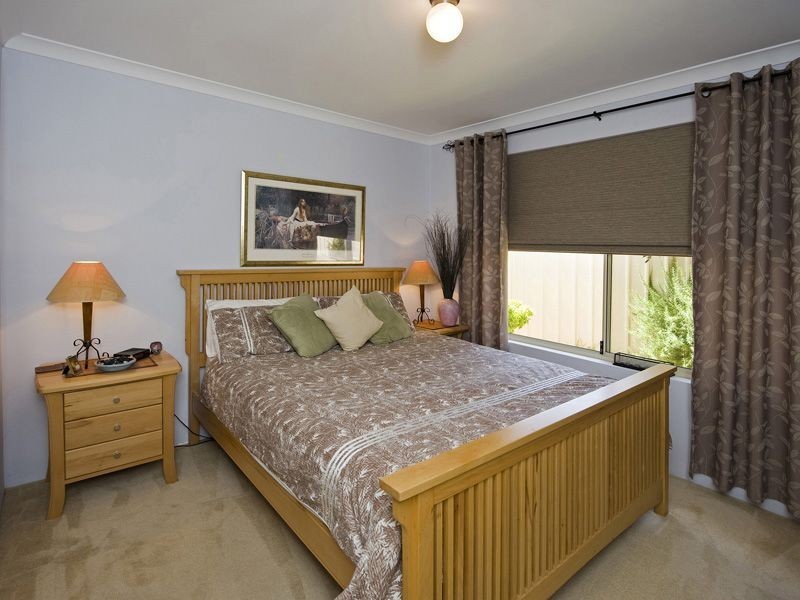 47 Waterperry Drive, Canning Vale WA 6155