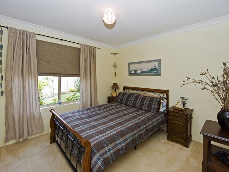 47 Waterperry Drive, Canning Vale WA 6155