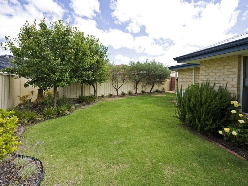 47 Waterperry Drive, Canning Vale WA 6155