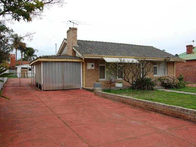 63 Berwick Street, Victoria Park WA 6100