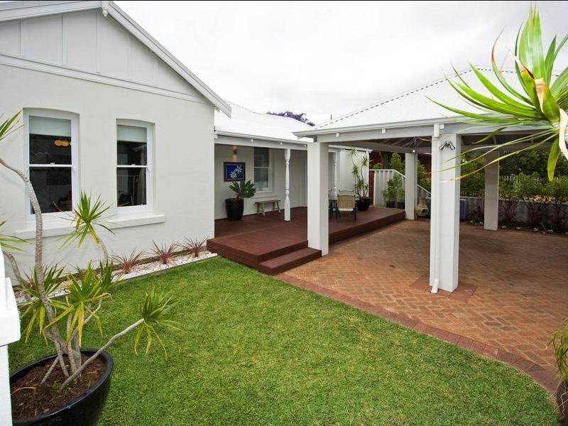 32 Geddes Street, Victoria Park WA 6100