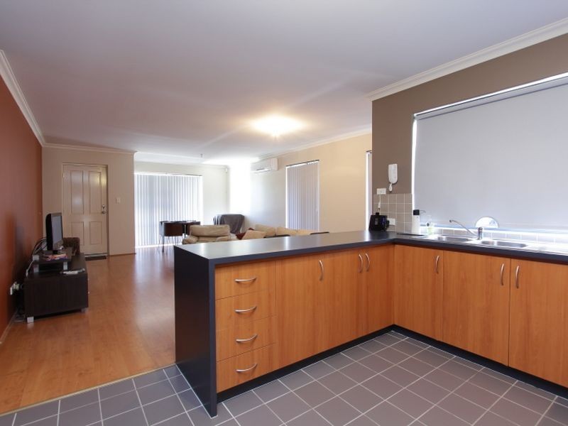 5/10 Queen Street, Bentley WA 6102