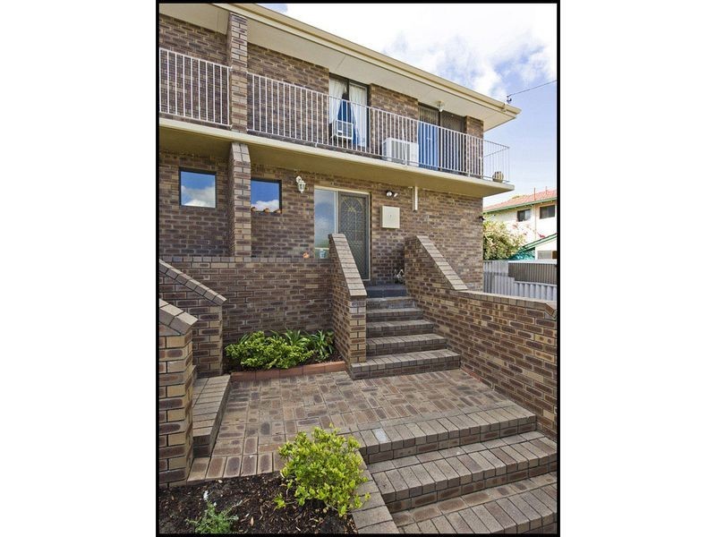 2/27 Leonard Street, Victoria Park WA 6100
