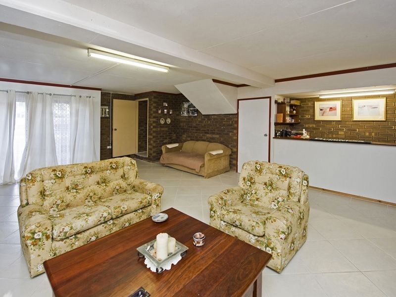 2/27 Leonard Street, Victoria Park WA 6100