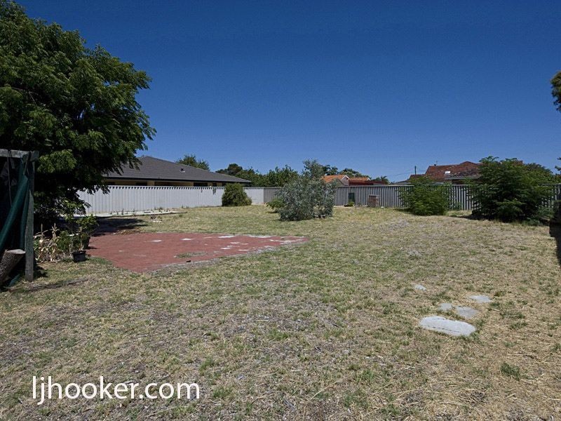 31 Palmerston Street, St James WA 6102