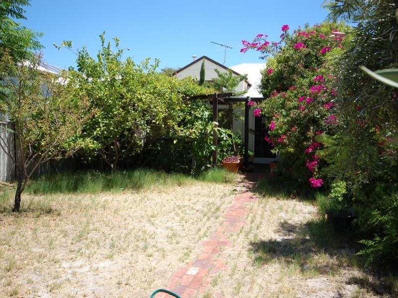 88 Hubert Street, East Victoria Park WA 6101