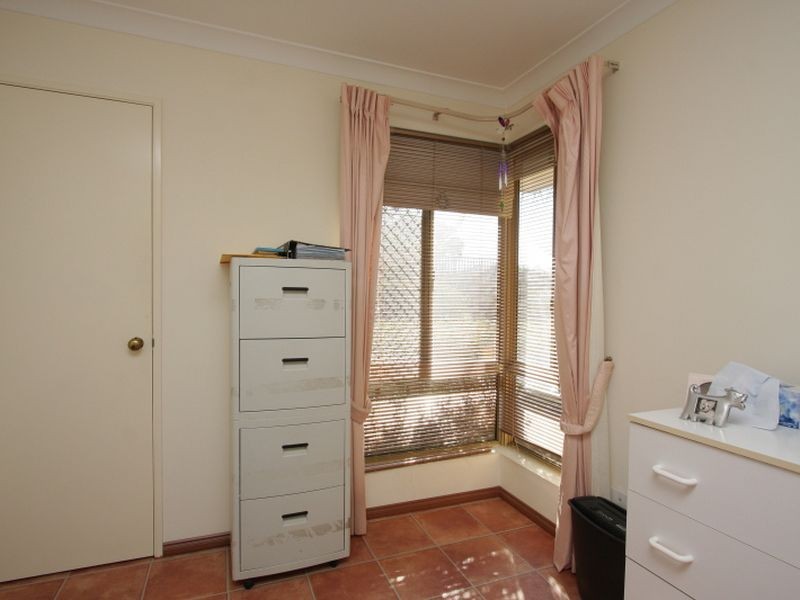 1/11-13 Alday Street, St James WA 6102