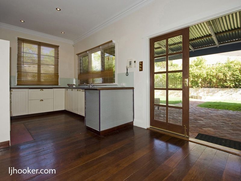 55 Gresham Street, Victoria Park WA 6100