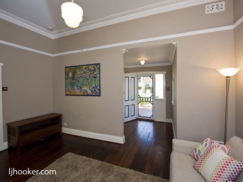 55 Gresham Street, Victoria Park WA 6100