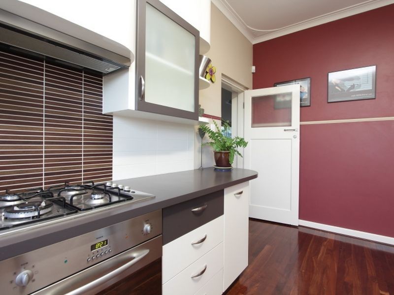 10 Whittlesford Street, East Victoria Park WA 6101