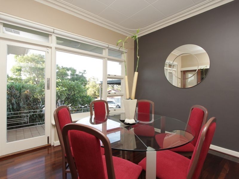 10 Whittlesford Street, East Victoria Park WA 6101