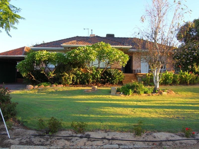 10 Whittlesford Street, East Victoria Park WA 6101