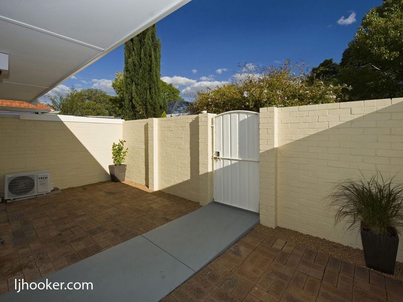 17B Park Street, Como WA 6152