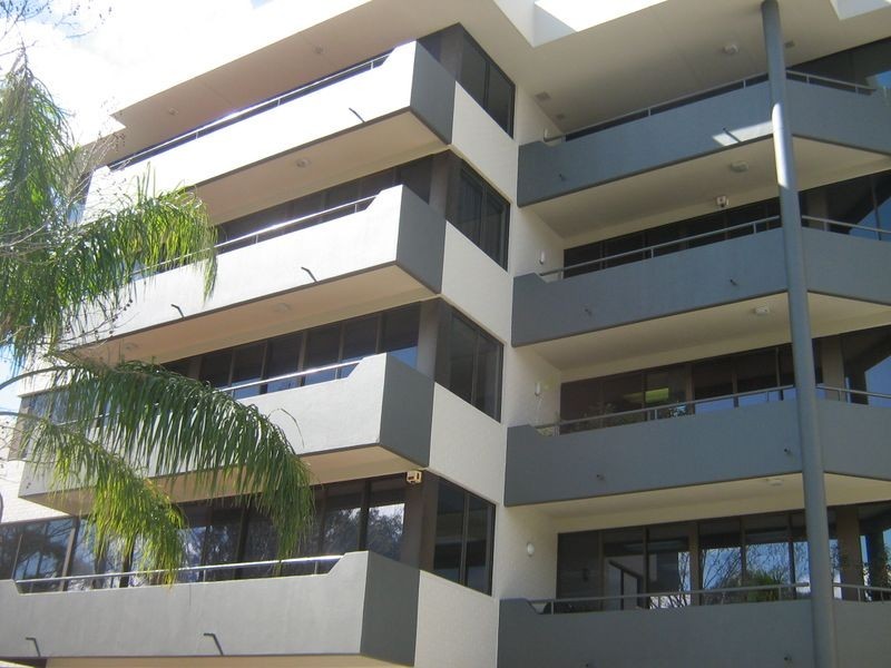 4/170 Burswood Road, Victoria Park WA 6100