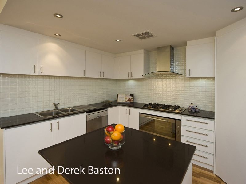 82 Sunbury Road, Victoria Park WA 6100