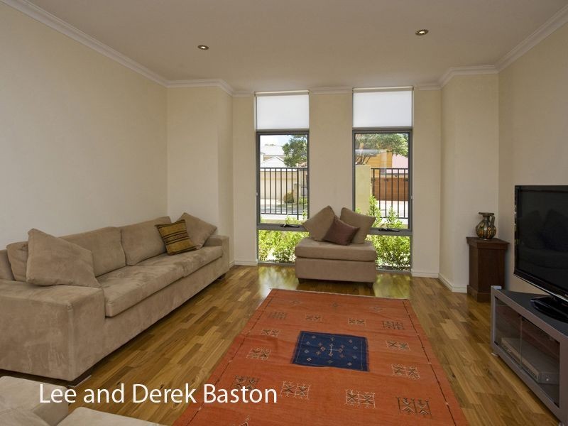 82 Sunbury Road, Victoria Park WA 6100