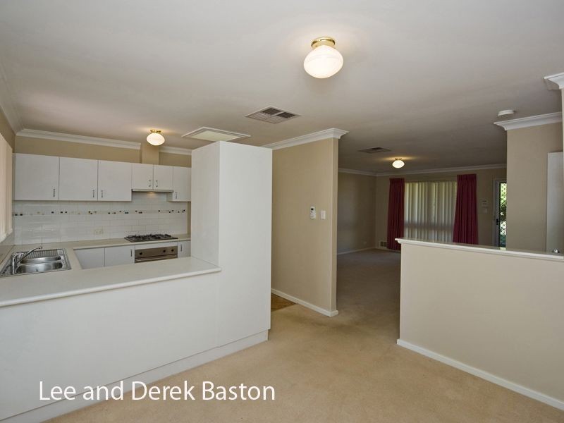 27A Bunderra Close, Karawara WA 6152