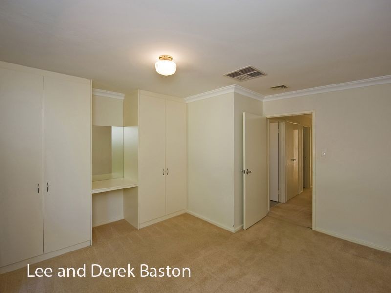 27A Bunderra Close, Karawara WA 6152