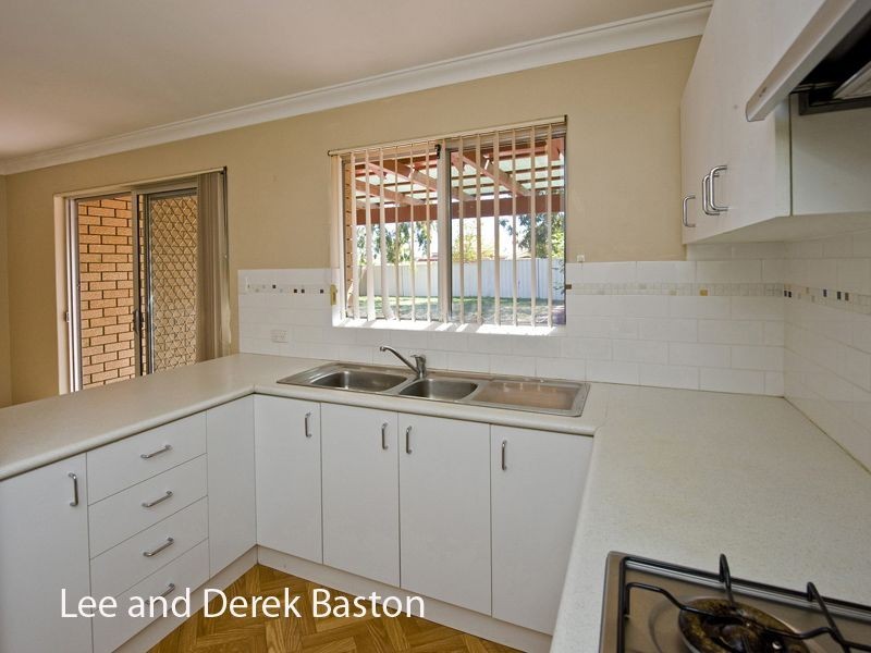 27A Bunderra Close, Karawara WA 6152