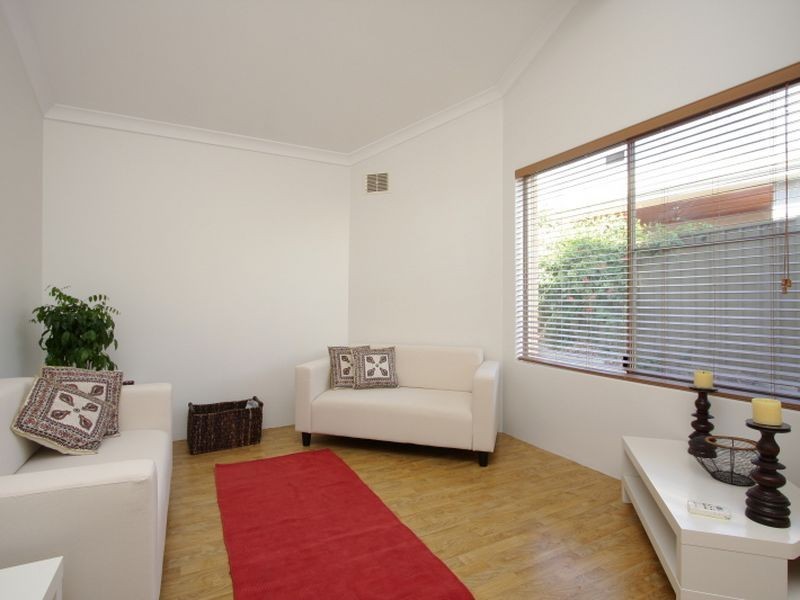 4A Jarrah Road, East Victoria Park WA 6101