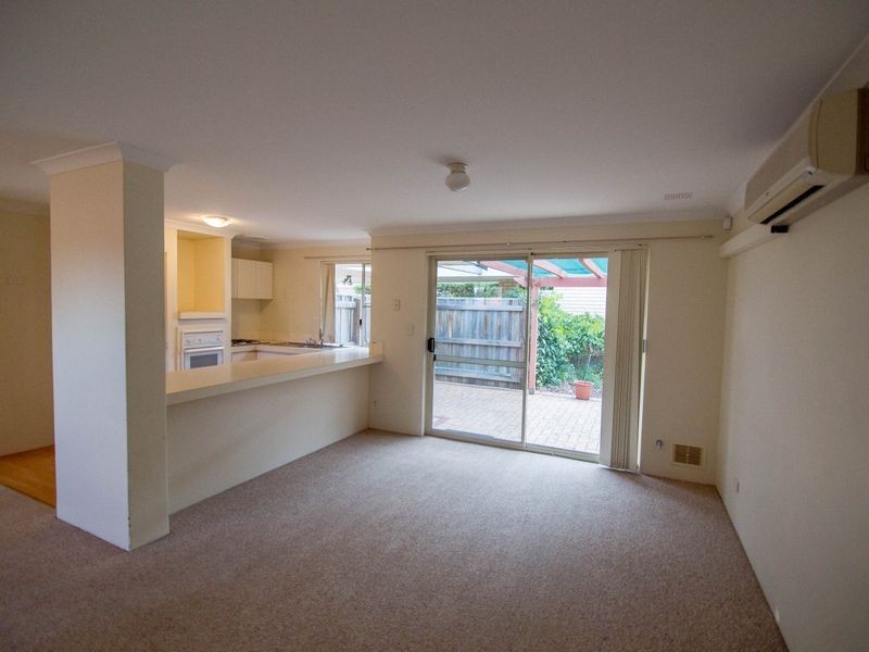 1/18 Axford Street, Como WA 6152