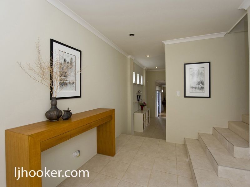 42A Ellam Street, St James WA 6102