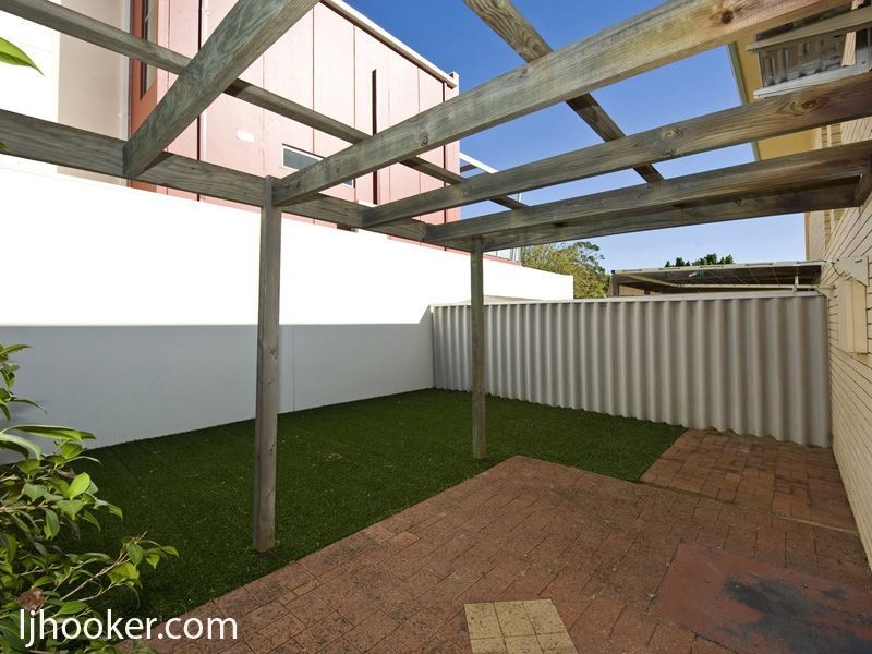 4 Somerset Street, East Victoria Park WA 6101