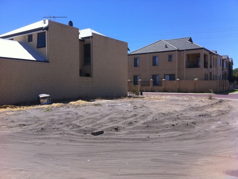 28 New Park Grove, Victoria Park WA 6100