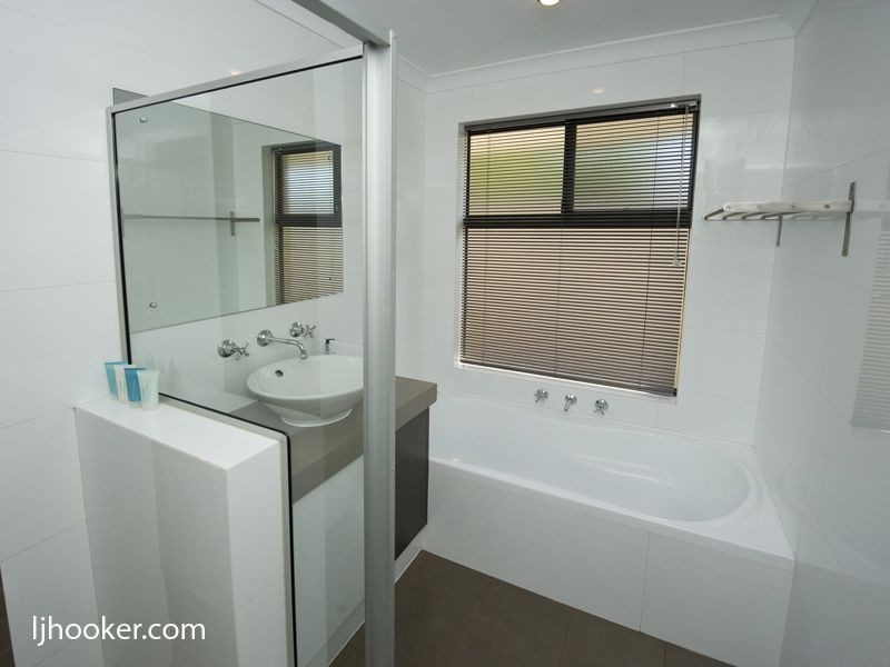33A Palmerston Street, St James WA 6102