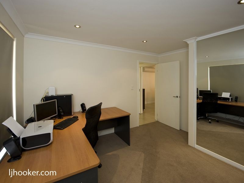 33A Palmerston Street, St James WA 6102