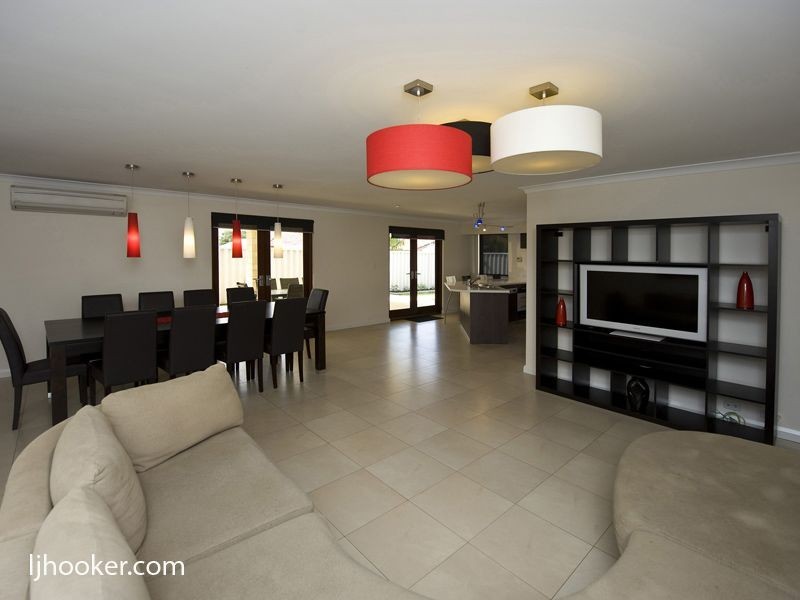 33A Palmerston Street, St James WA 6102