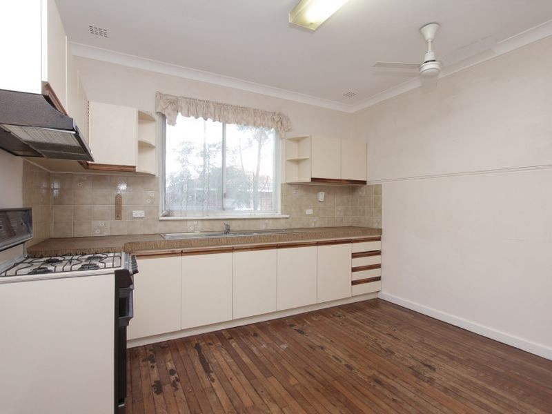 20 Bone Street, St James WA 6102