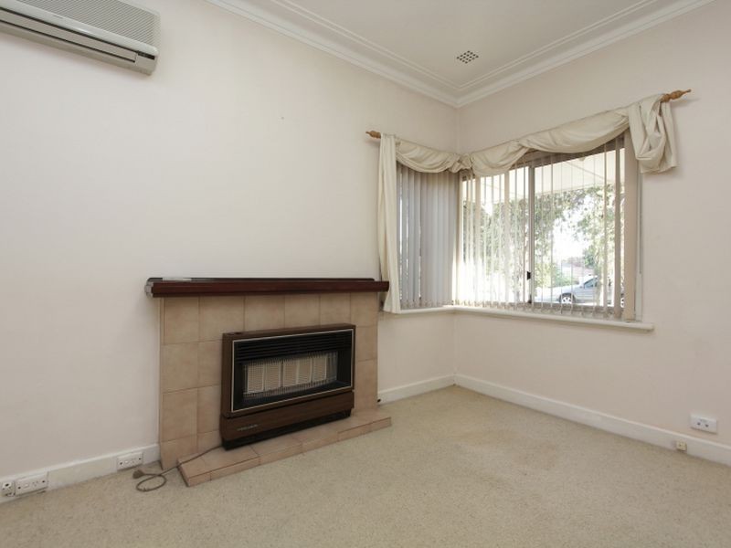 20 Bone Street, St James WA 6102