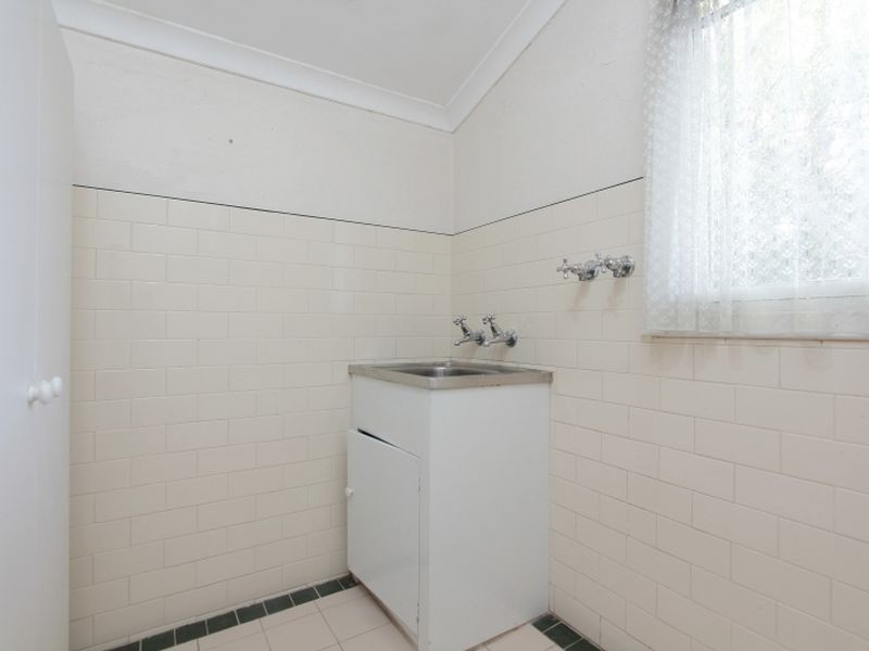 20 Bone Street, St James WA 6102