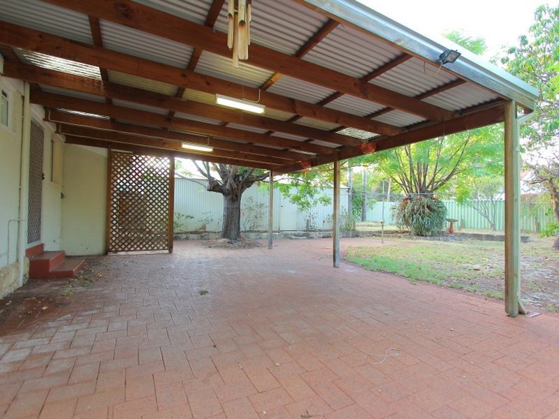 20 Bone Street, St James WA 6102