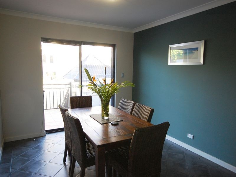 2/27 Hardy Street, South Perth WA 6151