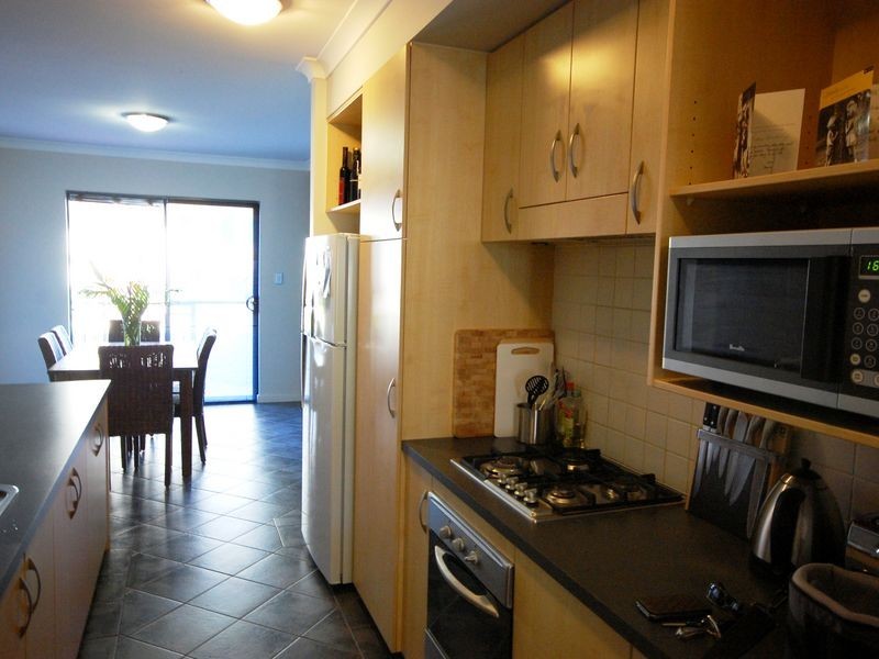 2/27 Hardy Street, South Perth WA 6151