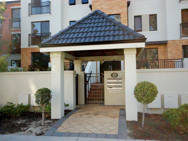 2/27 Hardy Street, South Perth WA 6151