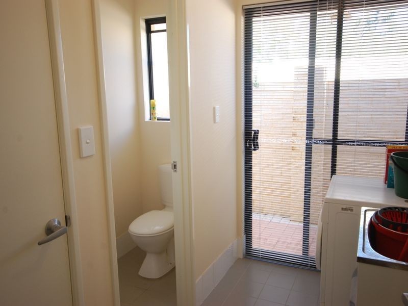 2/32 Alday Street, St James WA 6102