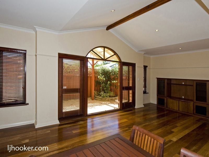 91 Mackie Street, Victoria Park WA 6100