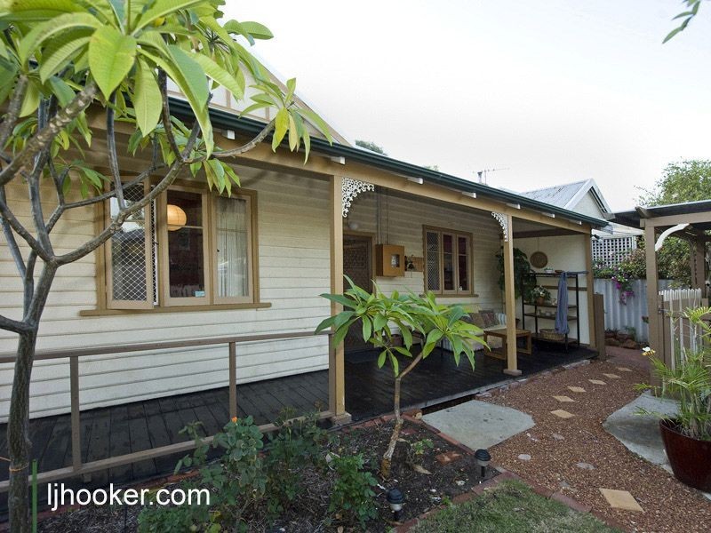 51 Rathay Street, Victoria Park WA 6100