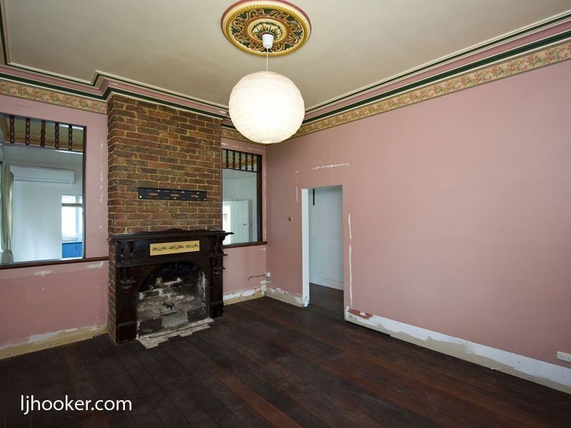 8 Esperance Street, East Victoria Park WA 6101