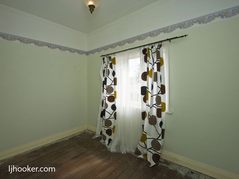 8 Esperance Street, East Victoria Park WA 6101