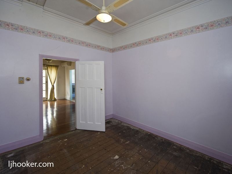 8 Esperance Street, East Victoria Park WA 6101