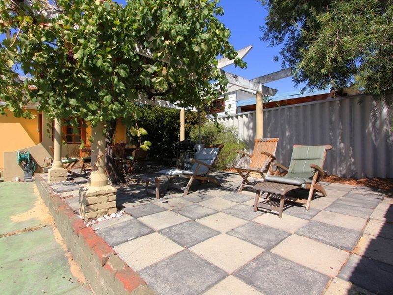 31 Balmoral Street, East Victoria Park WA 6101