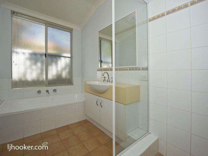 12B Gresham Street, Victoria Park WA 6100