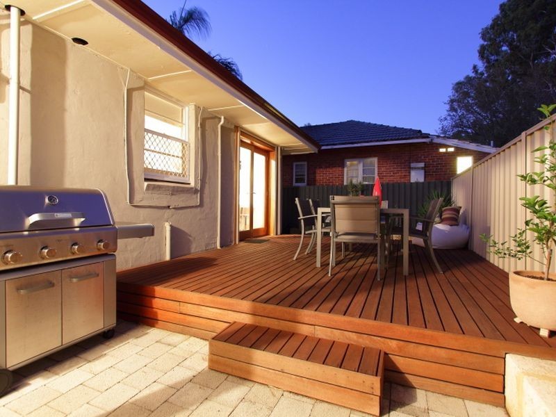 428 Berwick Street, St James WA 6102