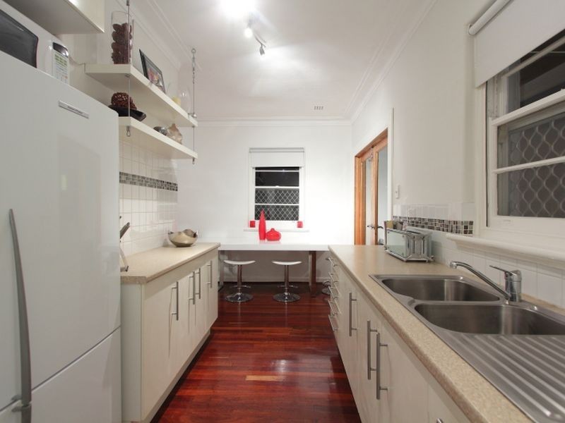 428 Berwick Street, St James WA 6102