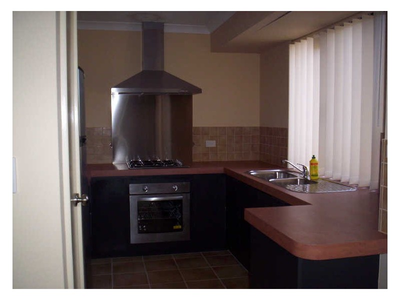 3/1A Salisbury Street, St James WA 6102